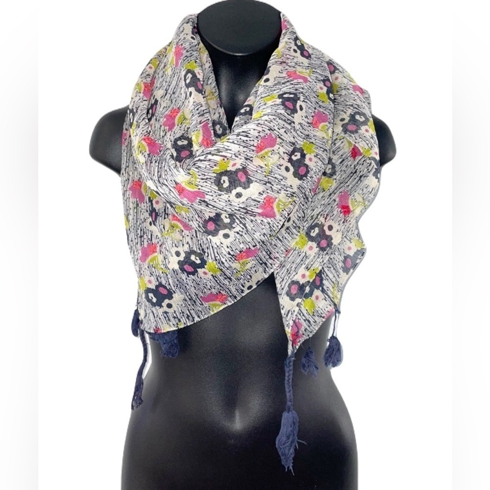 Floral print scarf